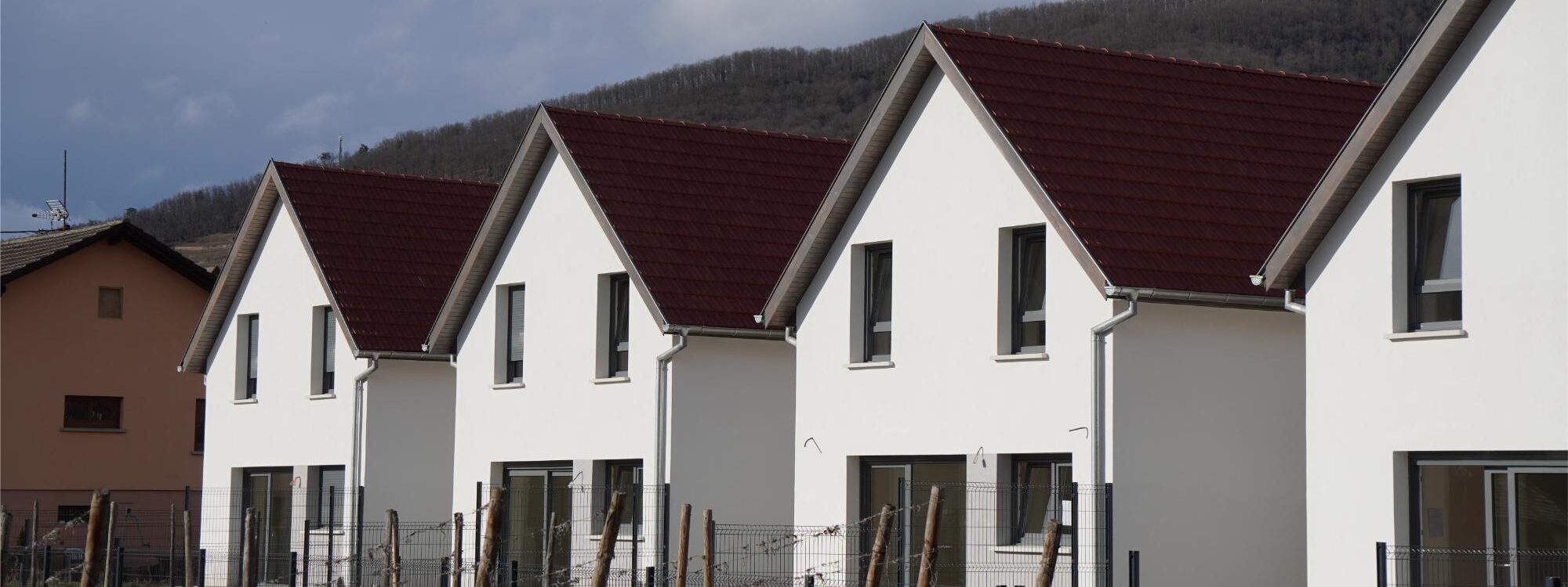 Maison individuelle en lotissement : quels sont les avantages ? Cernay