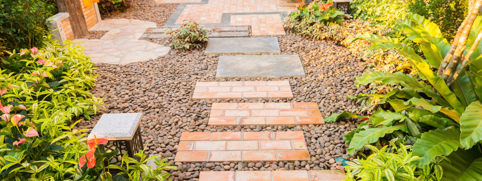 Comment créer des espaces de détente dans le jardin de votre maison ? Cernay