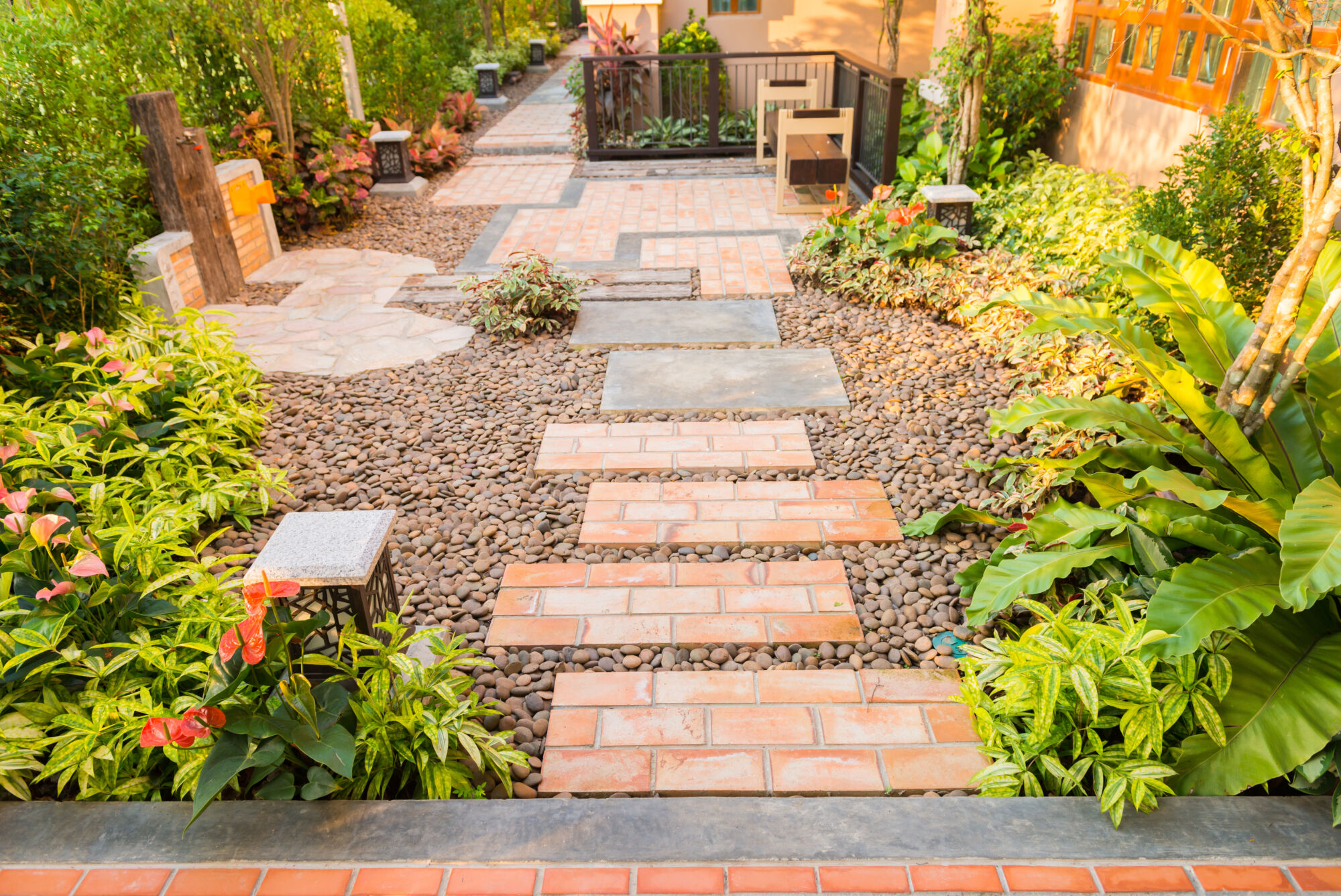 Comment créer des espaces de détente dans le jardin de votre maison ? Cernay