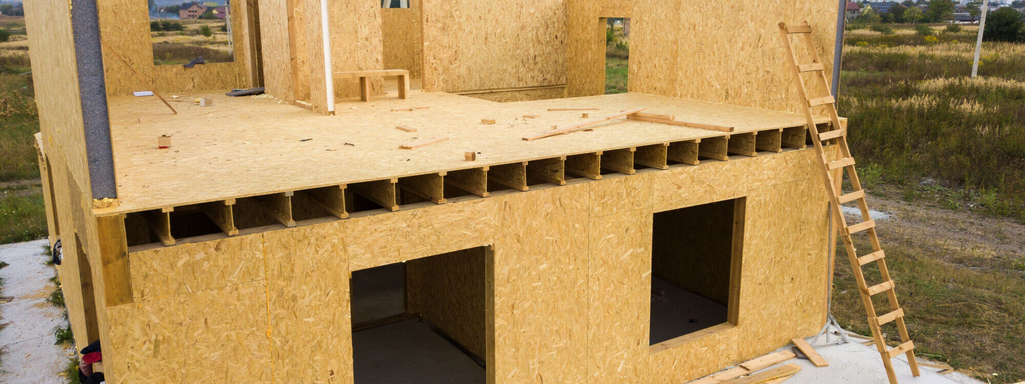ADOBESTOCK_365913826 2000X750 | Le HAMO® Quel système de chauffage choisir pour une maison ossature bois confortable et performante ? Cernay
